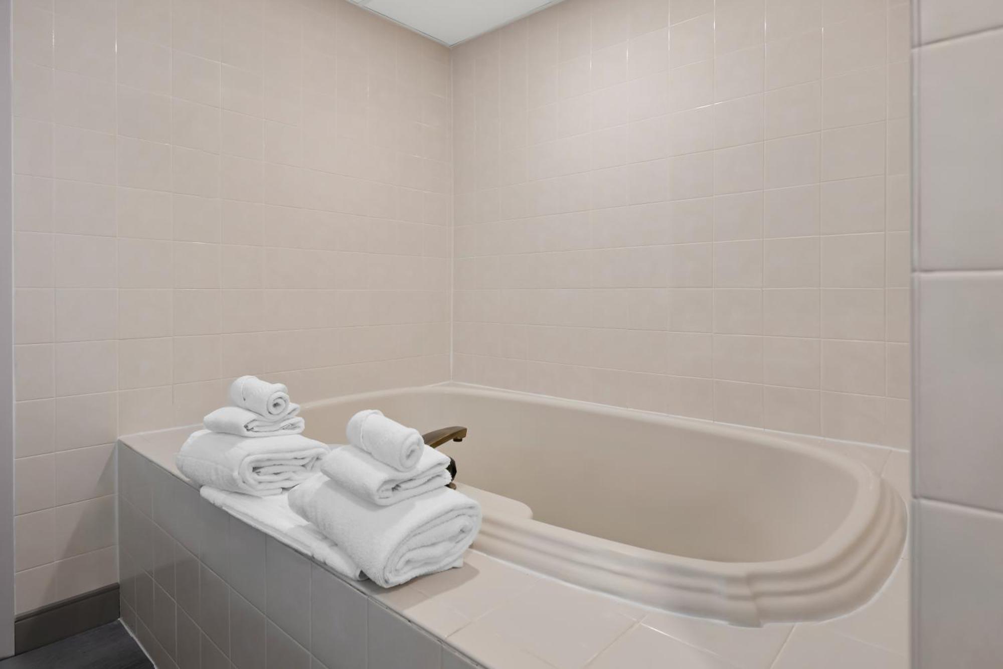 Country Inn & Suites By Radisson, Coon Rapids, Mn ภายนอก รูปภาพ